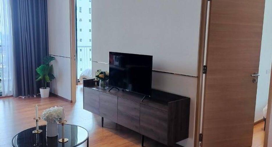 For sale 2 bedrooms condo in Khlong Toei, Bangkok