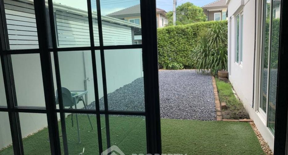 For sale 3 bedrooms house in Khlong Sam Wa, Bangkok