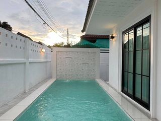 For sale 4 bedrooms house in Bang Lamung, Chonburi
