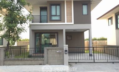For sale 3 bedrooms house in Bang Phli, Samut Prakan