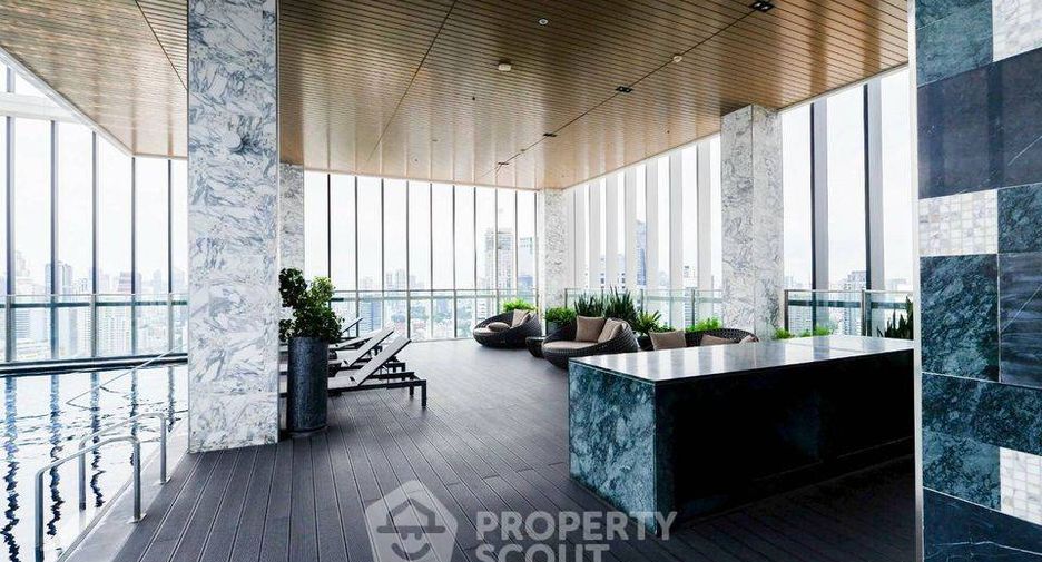 For rent 2 bedrooms condo in Khlong Toei, Bangkok