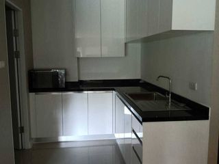 For rent 5 bedrooms condo in Huai Khwang, Bangkok