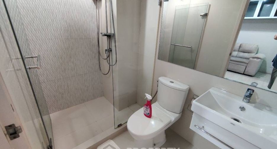 Wohnung zum Kauf mit 1 Zimmer in Bang Phlat, Bangkok