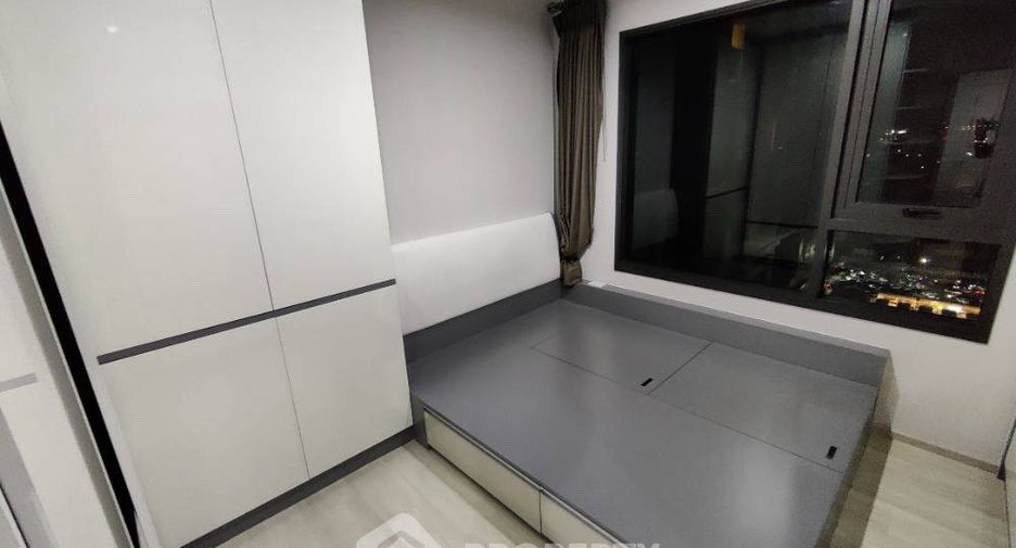 Wohnung zum Kauf mit 1 Zimmer in Bang Phlat, Bangkok