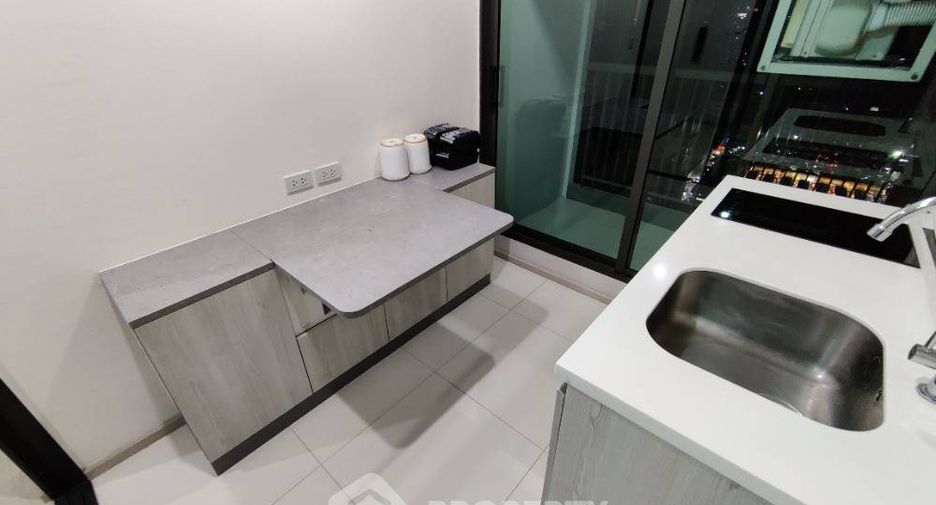 Wohnung zum Kauf mit 1 Zimmer in Bang Phlat, Bangkok