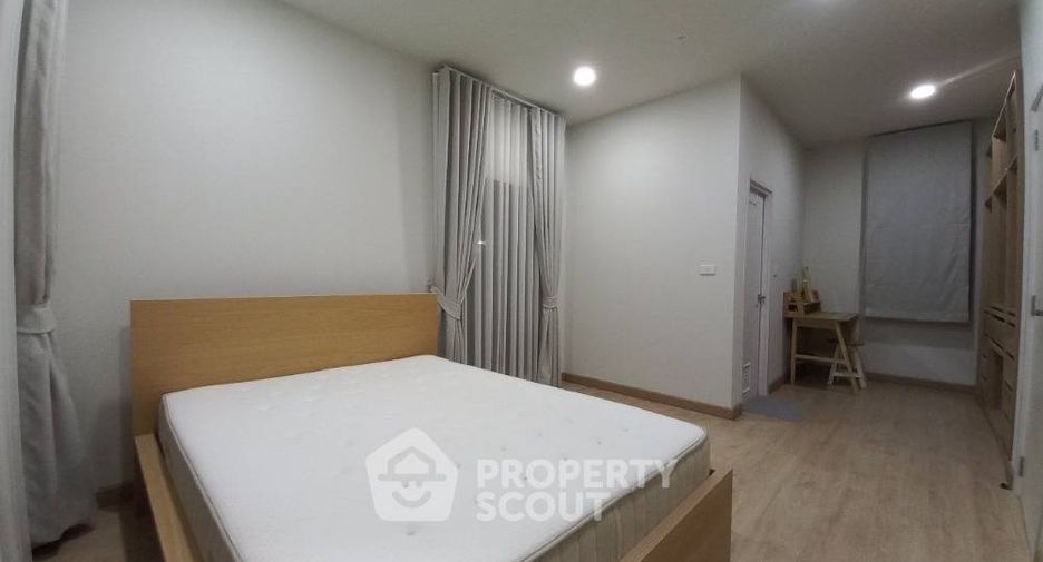 For sale 4 bedrooms house in Phan Thong, Chonburi