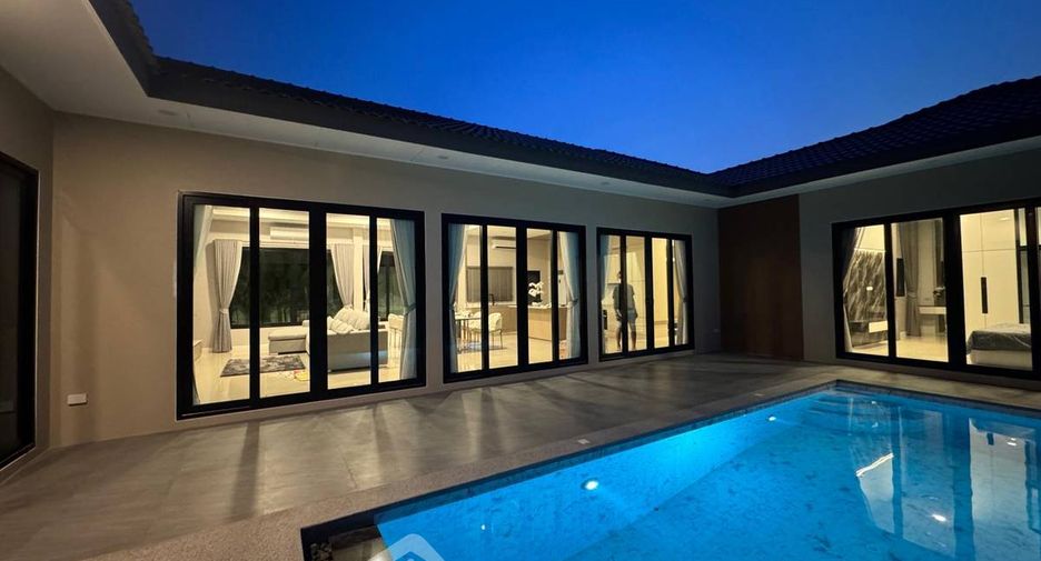 For rent 3 bedrooms villa in South Pattaya, Pattaya