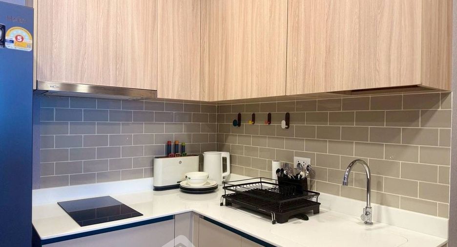 For rent 1 bed condo in Ratchathewi, Bangkok