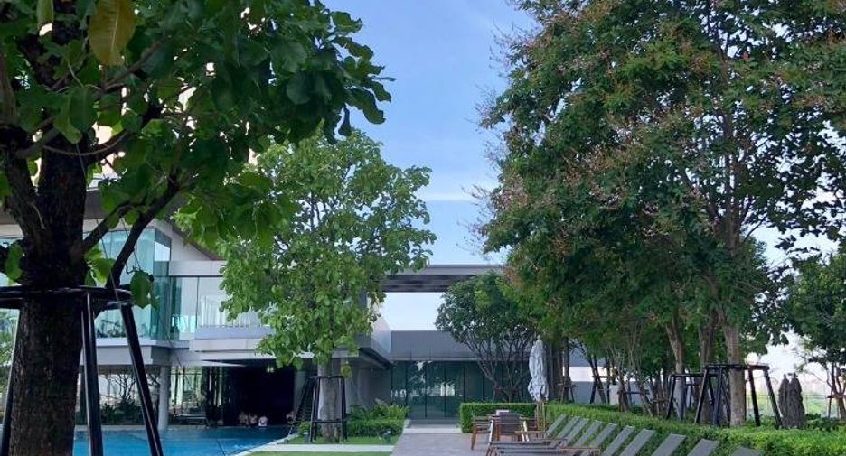 For sale 2 bedrooms condo in Bang Sue, Bangkok