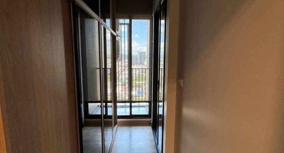 À vendre 2 chambres condo à Mueang Samut Prakan, Samut Prakan