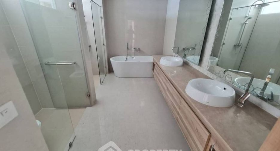 For sale 2 bedrooms condo in Jomtien, Pattaya