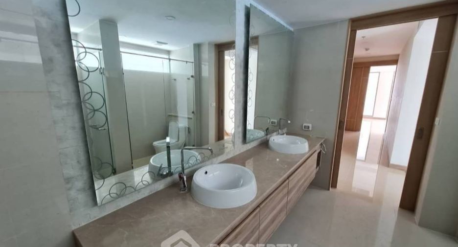 For sale 2 bedrooms condo in Jomtien, Pattaya