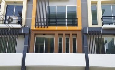 ขาย 2 ห้องนอน ทาวน์เฮ้าส์ ใน ลาดกระบัง, กรุงเทพฯ