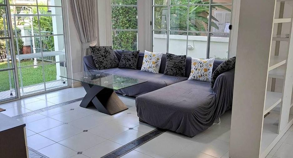 For rent 3 bedrooms house in Prawet, Bangkok