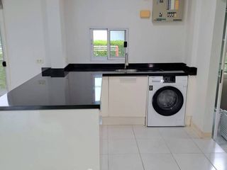 For rent 3 bedrooms house in Prawet, Bangkok
