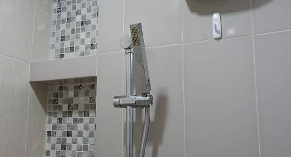 For sale 1 bed condo in Huai Khwang, Bangkok