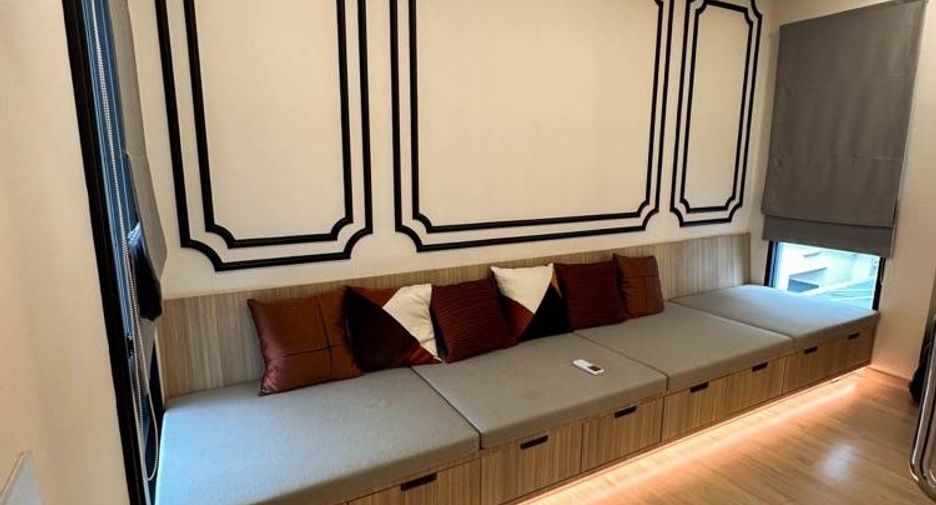 For sale 4 bedrooms house in Sai Mai, Bangkok