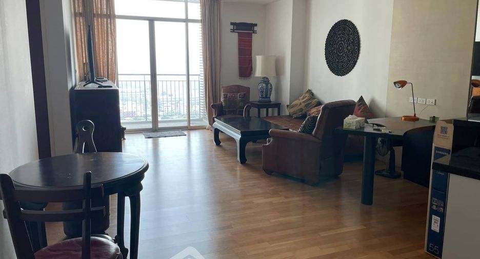 For rent and for sale 1 bed condo in Sathon, Bangkok