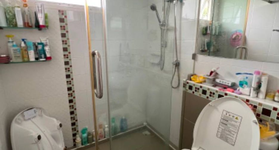 Haus zum Kauf mit 3 Zimmer in Phra Samut Chedi, Samut Prakan