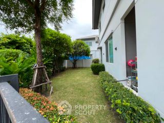 Casa en venta de 3 habitaciones en Phra Samut Chedi, Samut Prakan