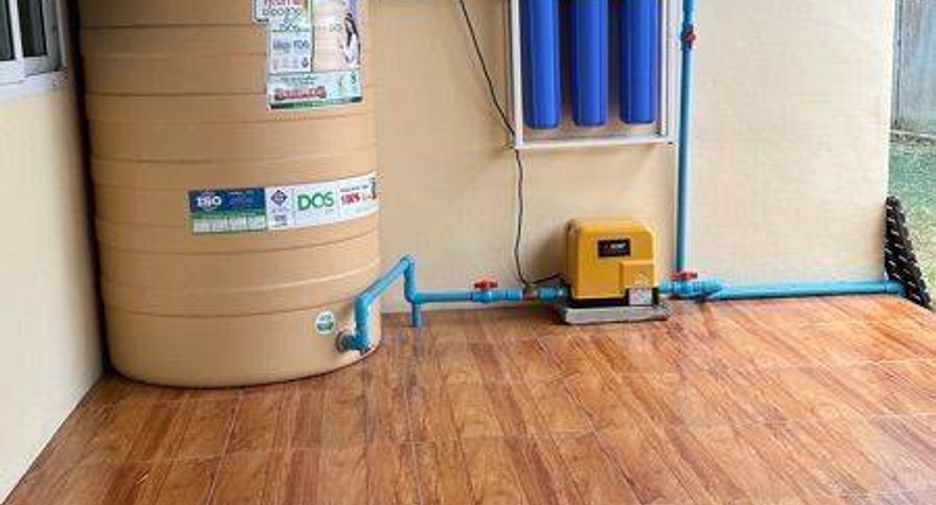 For rent 3 bedrooms townhouse in Bang Lamung, Chonburi