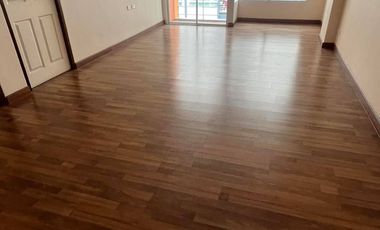 For sale 1 bed condo in Huai Khwang, Bangkok