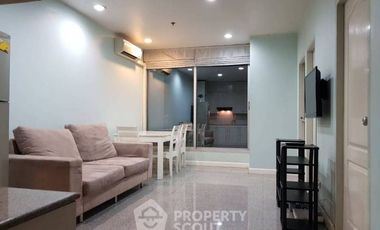 For rent 2 bedrooms condo in Sathon, Bangkok