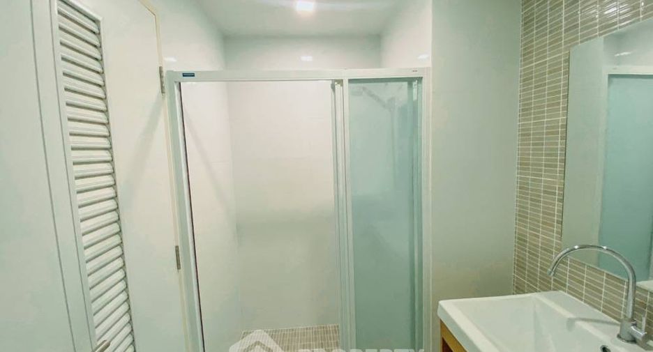For sale 2 bedrooms condo in Sai Mai, Bangkok