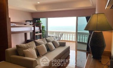 Condo en alquiler de 3 habitaciones en Bang Lamung, Chonburi