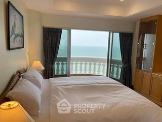 For rent 3 bedrooms condo in Bang Lamung, Chonburi