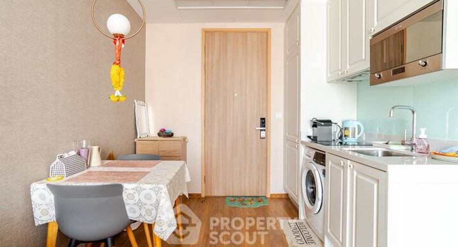 For sale 1 bed condo in Watthana, Bangkok