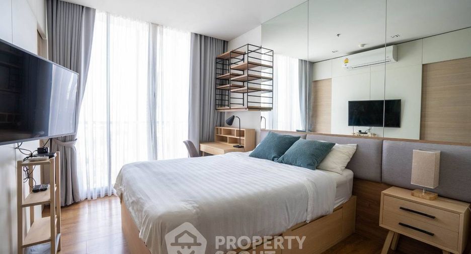 For sale 1 bed condo in Khlong Toei, Bangkok