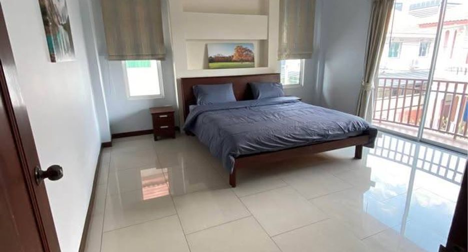 For rent 5 bedrooms house in South Pattaya, Pattaya