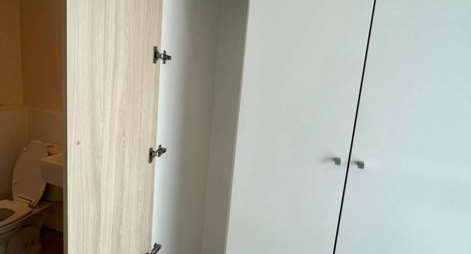 For sale 1 Beds condo in Phasi Charoen, Bangkok