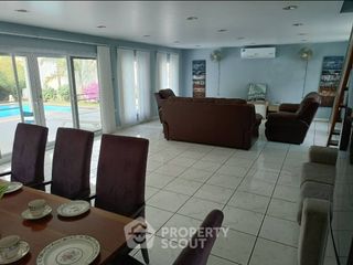 Продажа 3 спальни вилла в Банг Ламунг, Чонбури