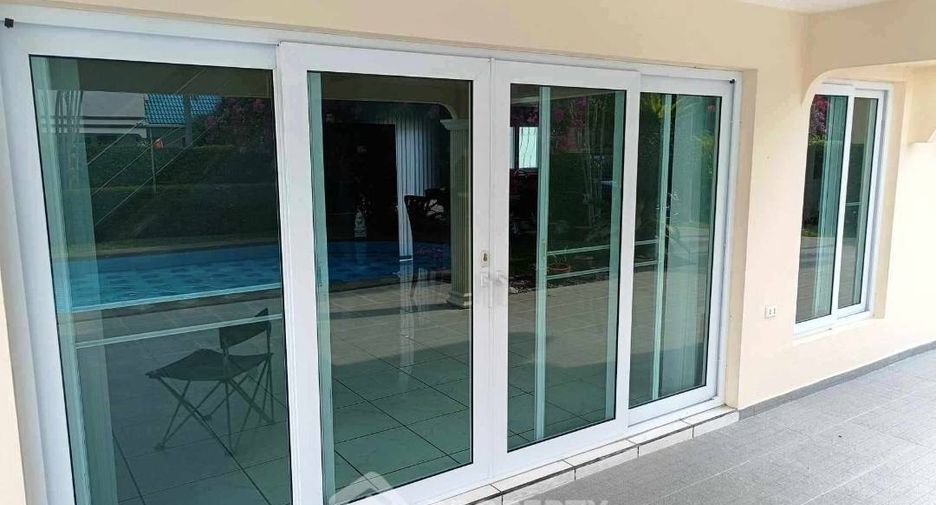 Продажа 3 спальни вилла в Восточная Паттайя, Паттайя