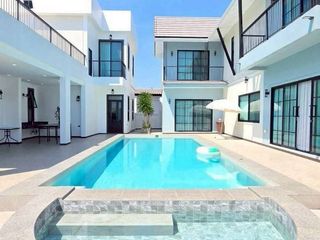 À louer 5 chambres villa à Bang Lamung, Chonburi