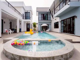 À louer 5 chambres villa à Bang Lamung, Chonburi