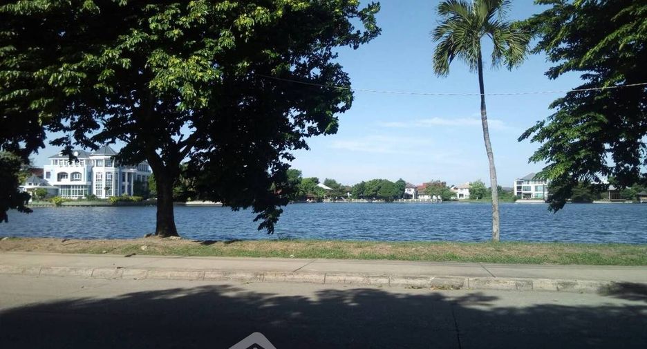 For sale 2 bedrooms house in Saphan Sung, Bangkok