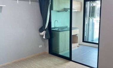 Wohnung zum Kauf mit 1 Zimmer in Huai Khwang, Bangkok