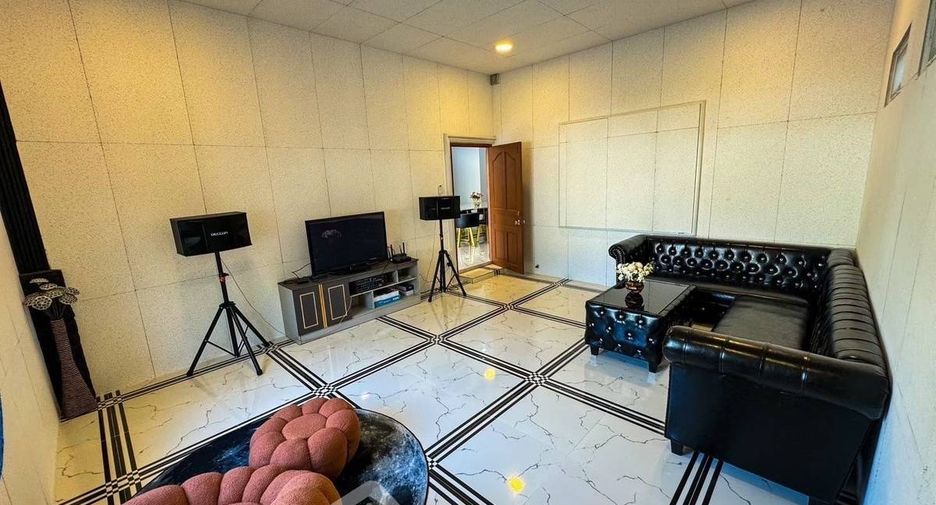 Haus zur Miete mit 6 Zimmer in East Pattaya, Pattaya
