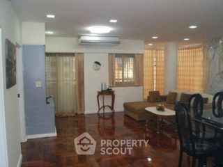À louer 2 chambres appartement à Watthana, Bangkok