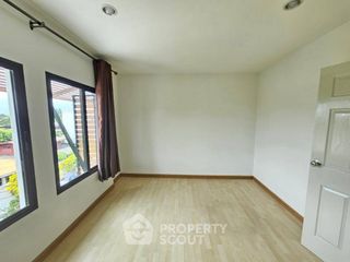 出售 3 卧室 联排别墅 在 Lat Phrao, 曼谷