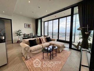 For rent 2 bedrooms condo in Khlong San, Bangkok