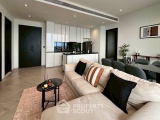 For rent 2 bedrooms condo in Khlong San, Bangkok