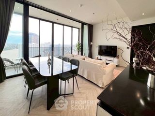 For rent 2 bedrooms condo in Khlong San, Bangkok