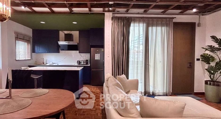 For rent 2 bedrooms apartment in Watthana, Bangkok
