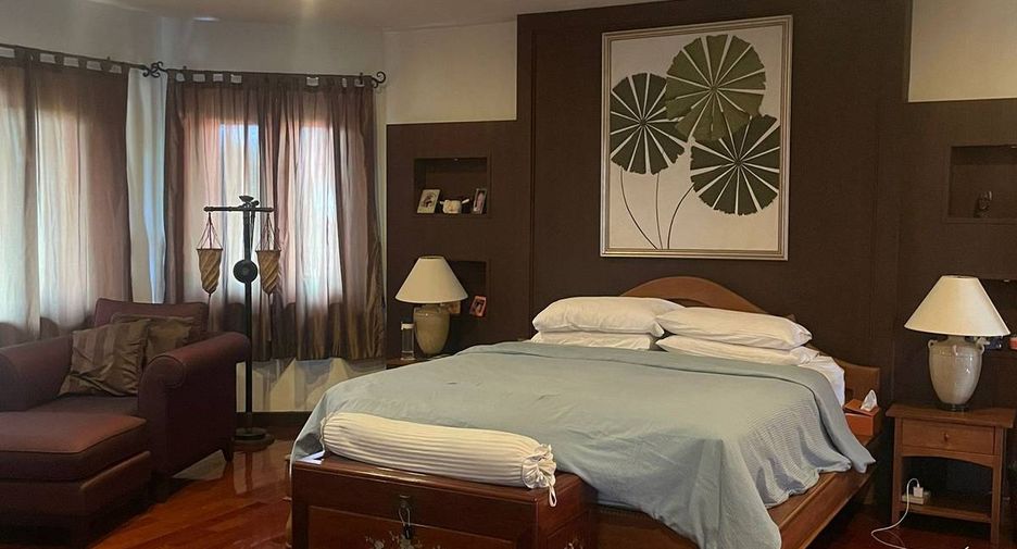 For rent 4 bedrooms house in Bang Phli, Samut Prakan