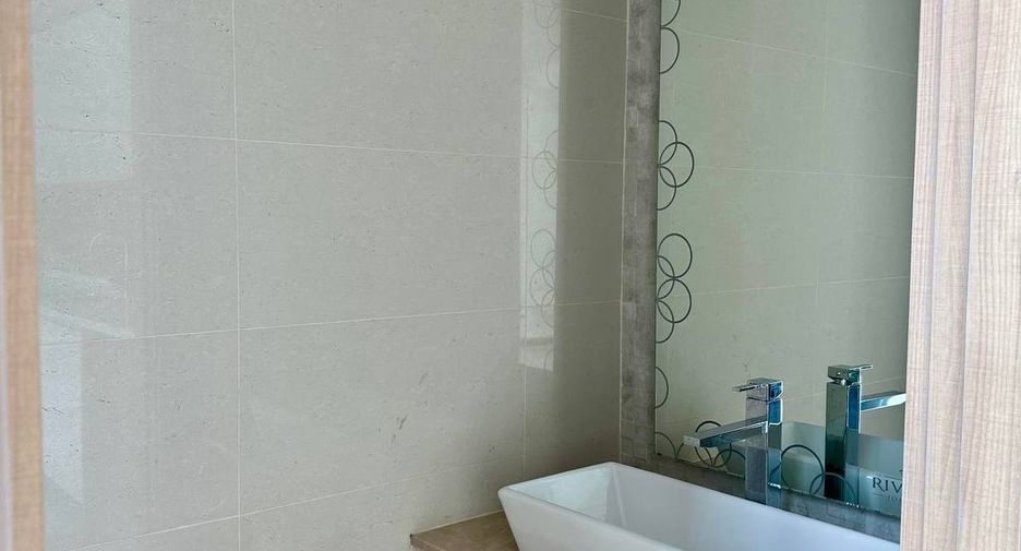 À vendre 3 chambres condo à Jomtien, Pattaya