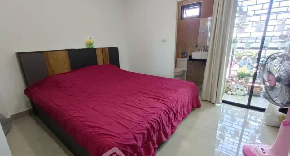 Casa adosada en venta de 4 habitaciones en Huay Yai, Pattaya
